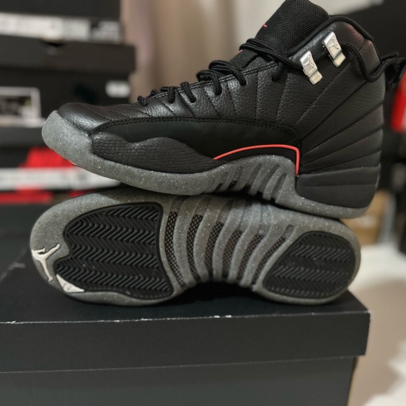 Jordan 12 Retro Utility (GS) - Picture 5 of 8